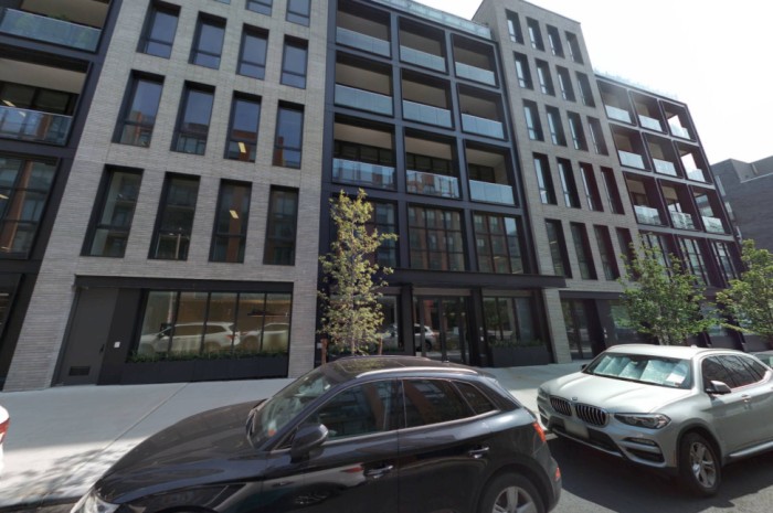 215 North 10th Street (Credit - Cyclomedia)